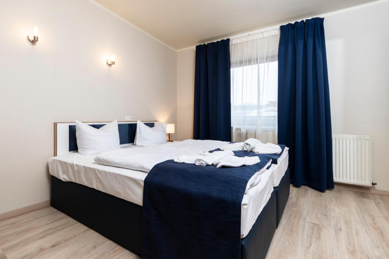 Aparthotel Stralsund Studios Und Apartments Екстер'єр фото