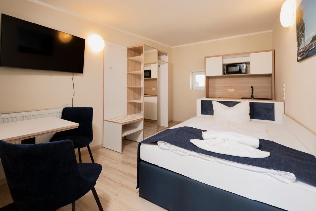 Aparthotel Stralsund Studios Und Apartments Екстер'єр фото