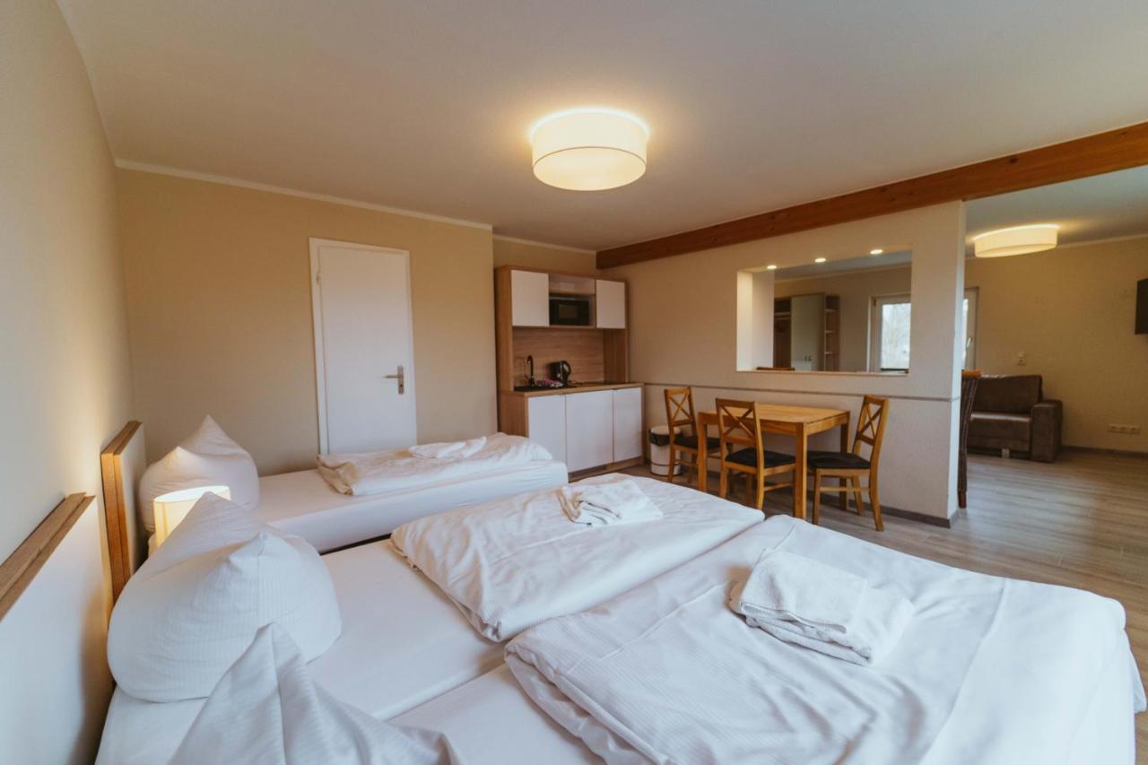 Aparthotel Stralsund Studios Und Apartments Екстер'єр фото