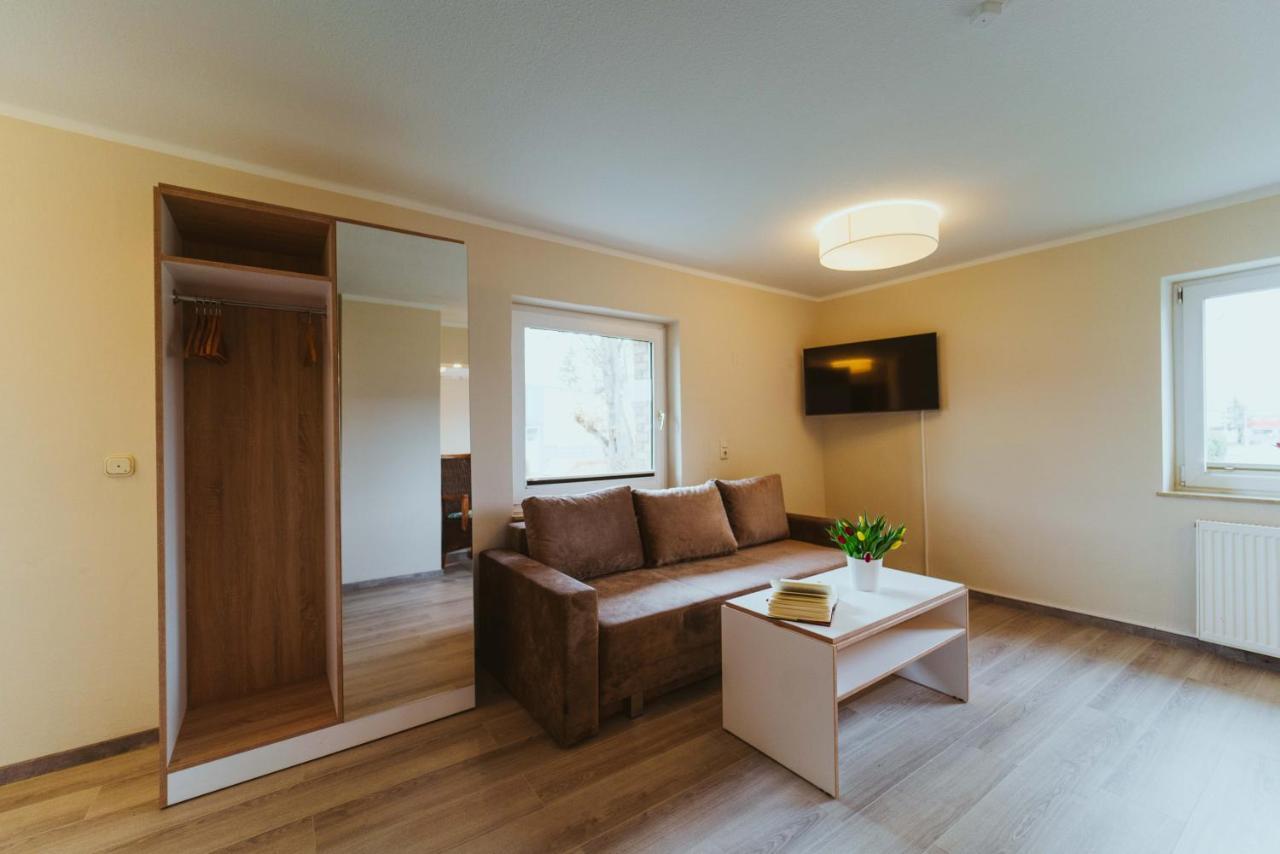 Aparthotel Stralsund Studios Und Apartments Екстер'єр фото