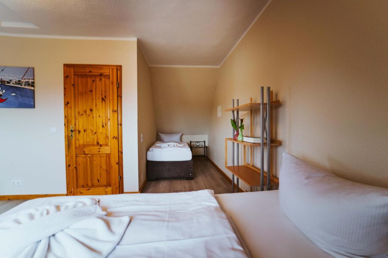 Aparthotel Stralsund Studios Und Apartments Екстер'єр фото